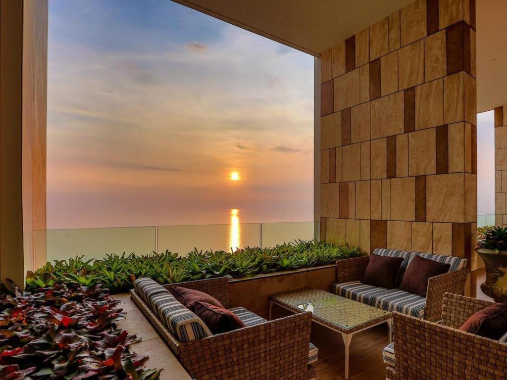 The Riviera Jomtien Studio Sea View High Floor Apartment Ngoại thất bức ảnh